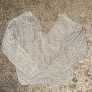 Francesca’s Grey twist knot (back) sweater - Small